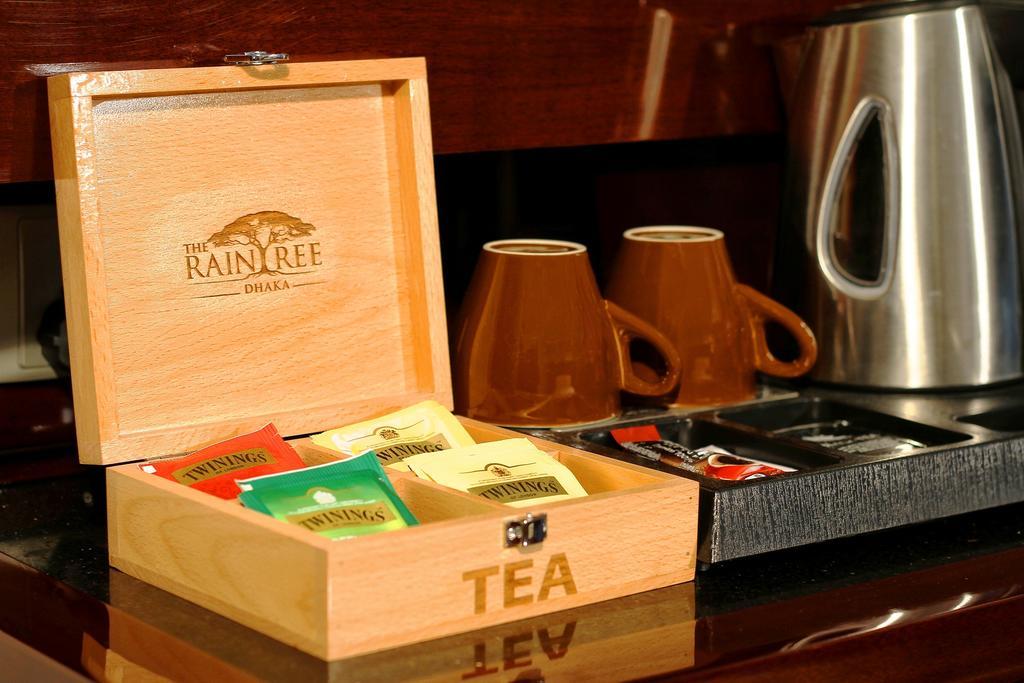 The Raintree Dhaka - A Luxury Collection Hotel Exterior photo