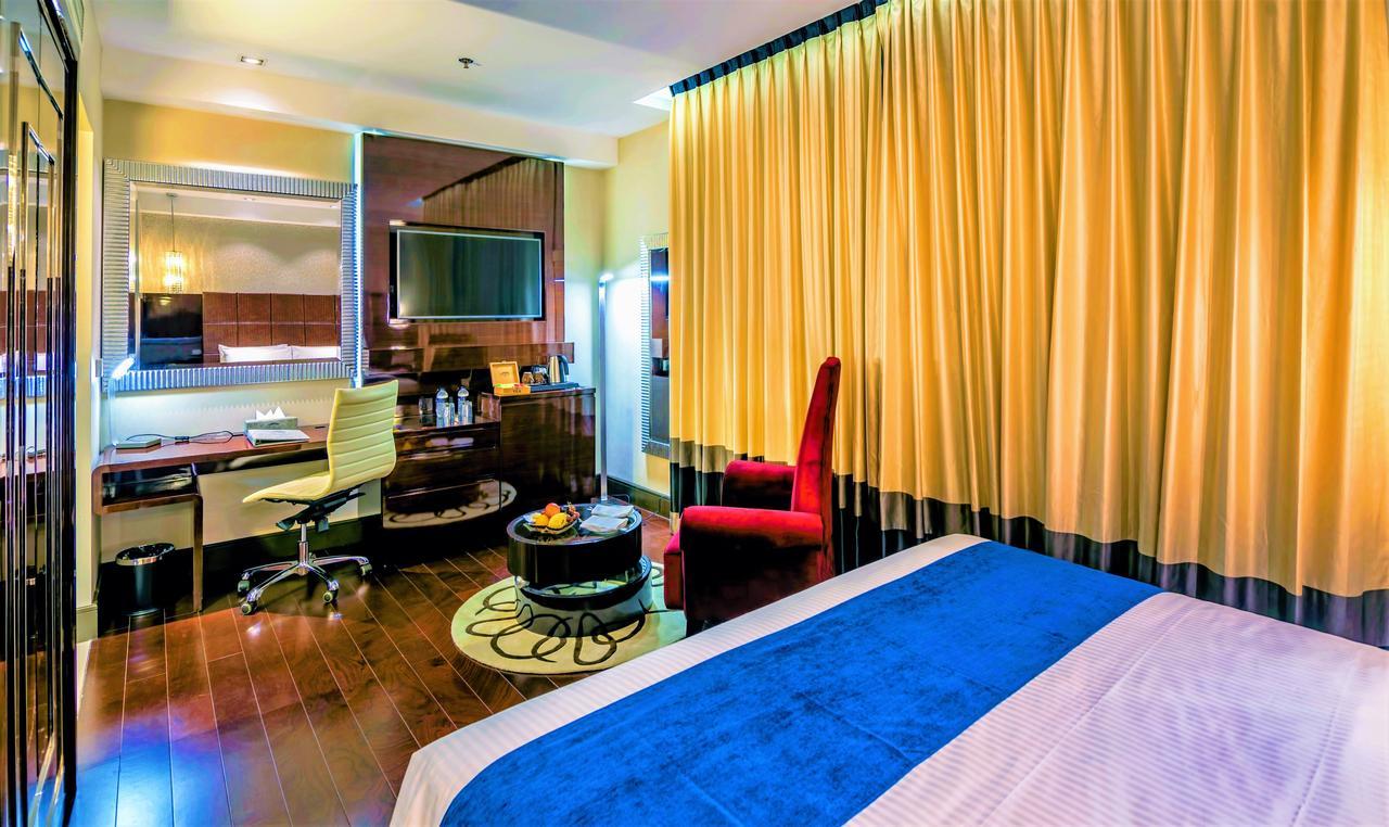 The Raintree Dhaka - A Luxury Collection Hotel Exterior photo